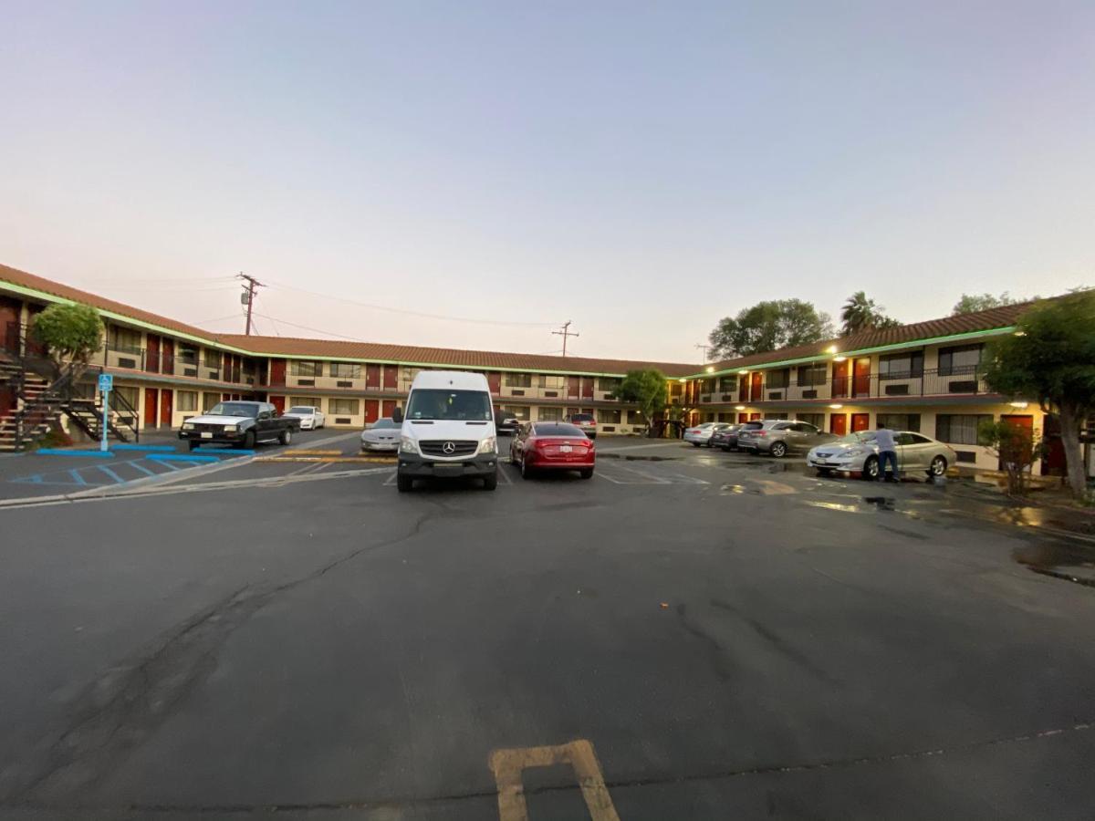 Americas Best Value Inn Pico Rivera East Los Angeles מראה חיצוני תמונה